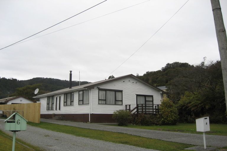 Photo of property in 4 Cromarty Street, Dunollie, Runanga, 7803