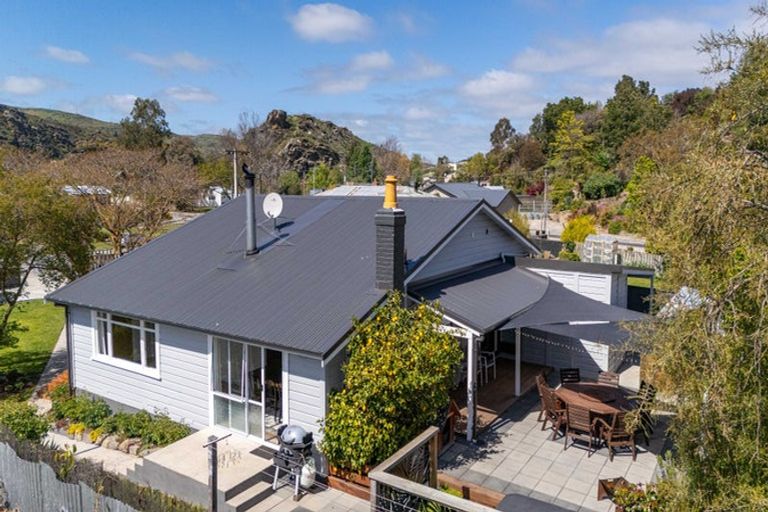 Photo of property in 3 Ancrum Street, Roxburgh, 9500