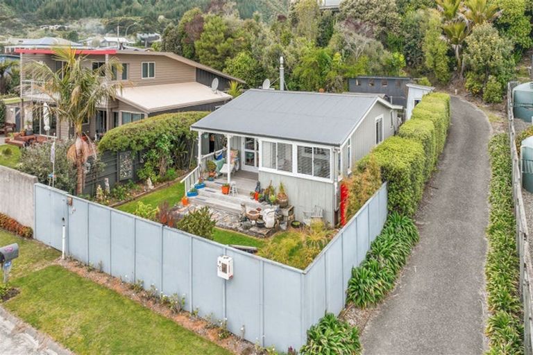 Photo of property in 1142 Abel Tasman Drive, Ligar Bay, Takaka, 7183