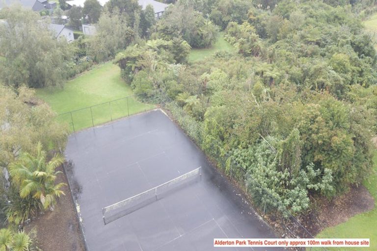 Photo of property in 11 Mandeno Drive, Kerikeri, 0230