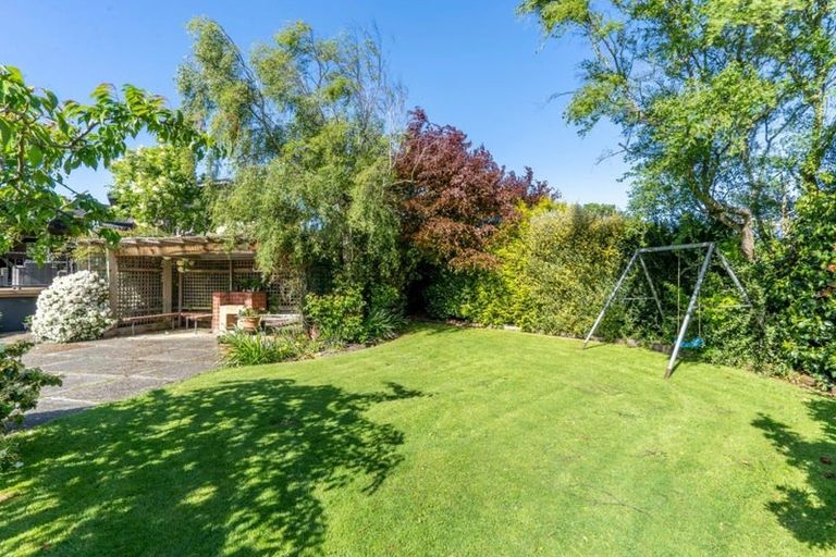Photo of property in 18 Bullar Street, Grasmere, Invercargill, 9810