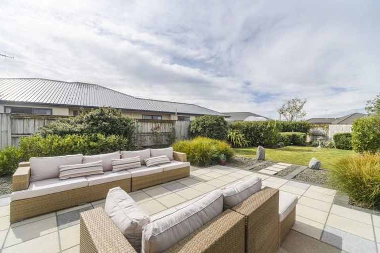 Photo of property in 115 Schnell Drive, Kelvin Grove, Palmerston North, 4414