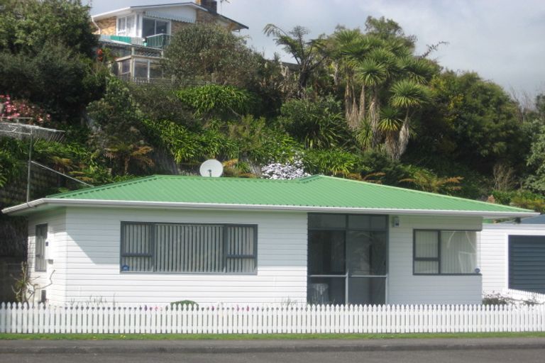 Photo of property in 2/18 Rosendale Avenue, Spotswood, New Plymouth, 4310