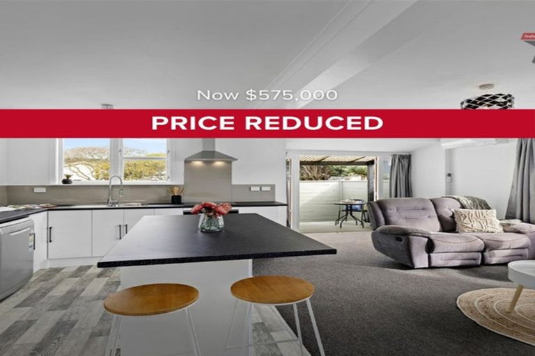 Photo of property in 53 Connolly Street, Boulcott, Lower Hutt, 5010