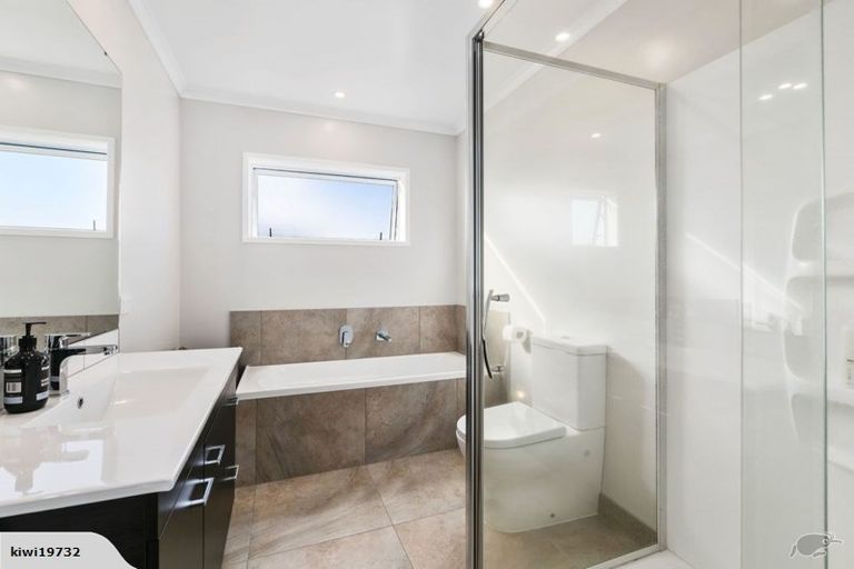 Photo of property in 164 Clark Road, Hobsonville, Auckland, 0616