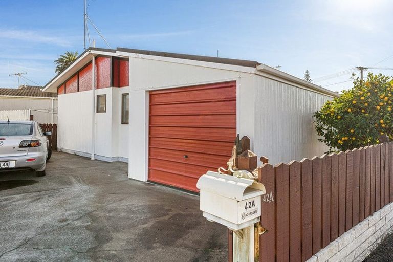 Photo of property in 29 Gonville Avenue, Gonville, Whanganui, 4501