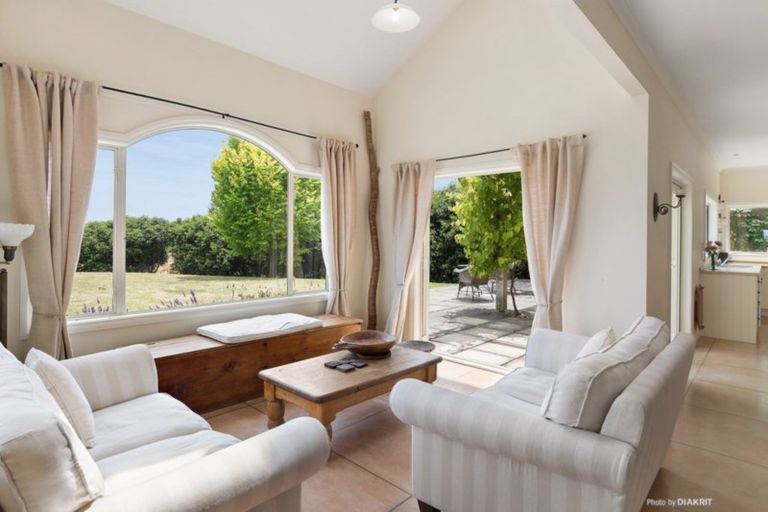 Photo of property in 421 Johns Way, Martinborough, Carterton, 5784