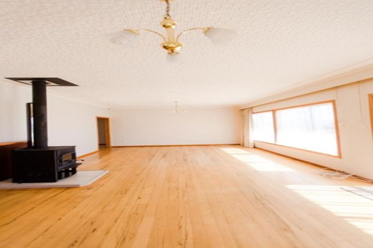 Photo of property in 22 Richmond Avenue, Richmond Heights, Taupo, 3330