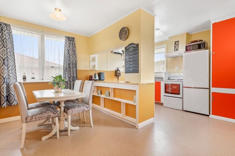 Photo of property in 42 Roslyn Street, Taumarunui, 3920