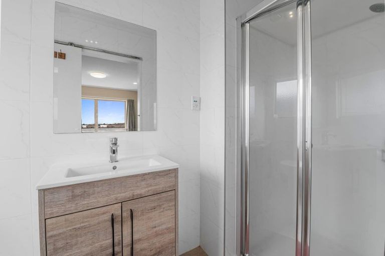 Photo of property in 19 Barraud Place, Pukehangi, Rotorua, 3015