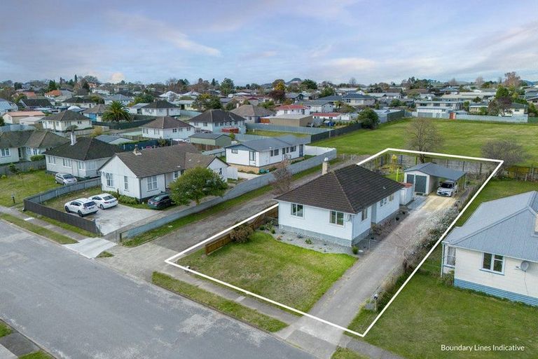 Photo of property in 11 Mackie Street, Waipukurau, 4200