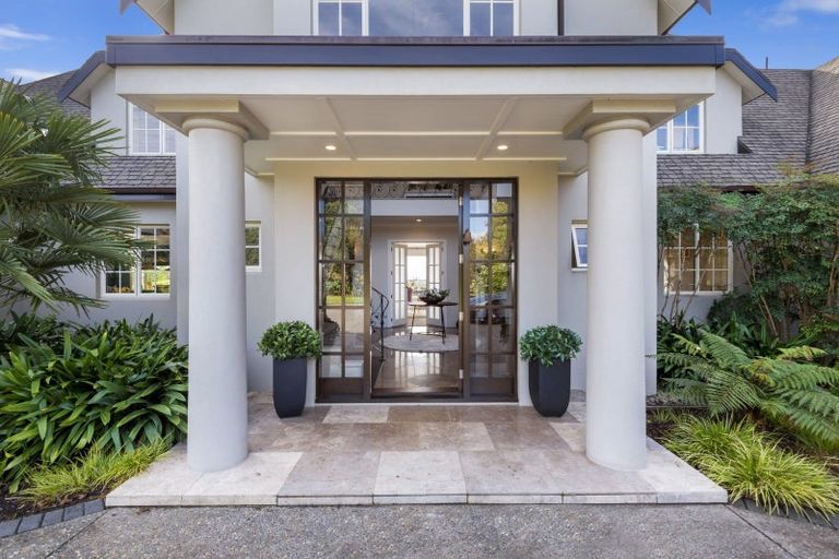 Photo of property in 38 Porterfield Road, Whitford, Howick, 2571