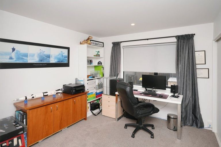 Photo of property in 11 Brantholme Place, Rangiora, 7400