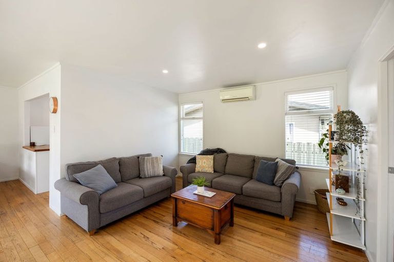 Photo of property in 86 Browning Street, Leamington, Cambridge, 3432