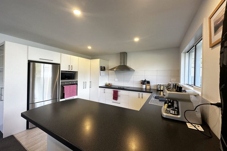 Photo of property in 242 Ballintoy Park Drive, Welcome Bay, Tauranga, 3175