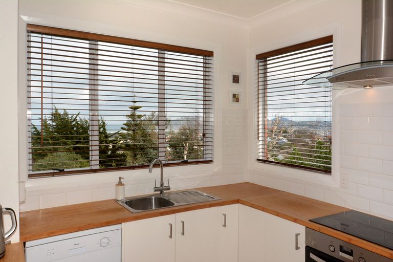 Photo of property in 50 Tomahawk Road, Andersons Bay, Dunedin, 9013