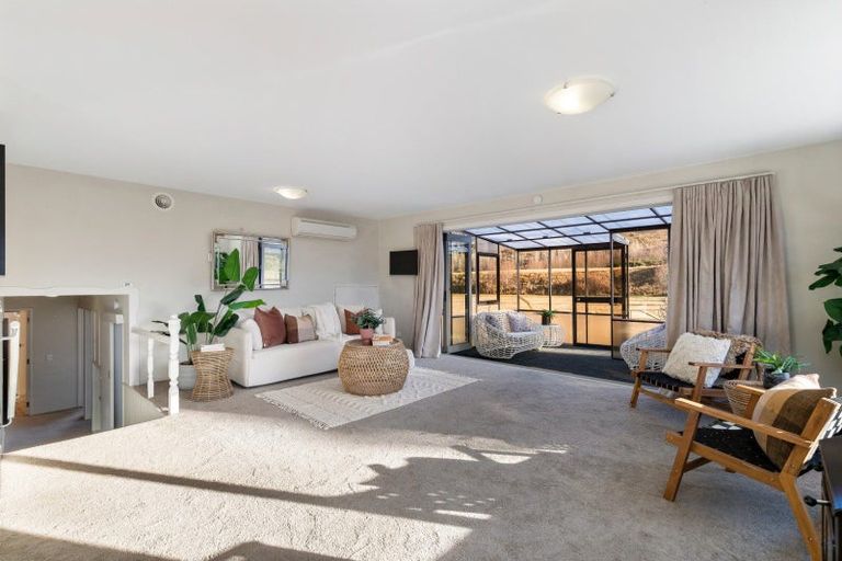 Photo of property in 72 Jims Way, Frankton, Queenstown, 9371