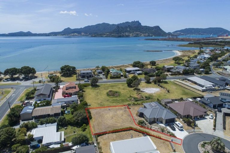 Photo of property in 21 Finch Street, One Tree Point, 0118