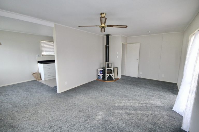 Photo of property in 123 Sykes Road, Weymouth, Auckland, 2103