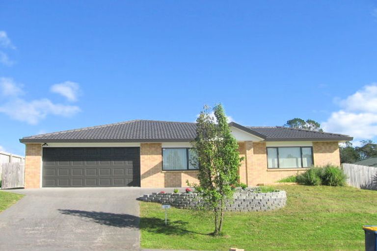 Photo of property in 24 Parkcrest Drive, Henderson, Auckland, 0612