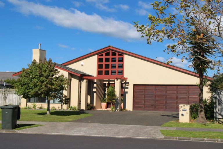 Photo of property in 42 Tarnica Road, Northpark, Auckland, 2013