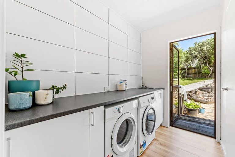 Photo of property in 35 Everard Avenue, Army Bay, Whangaparaoa, 0930