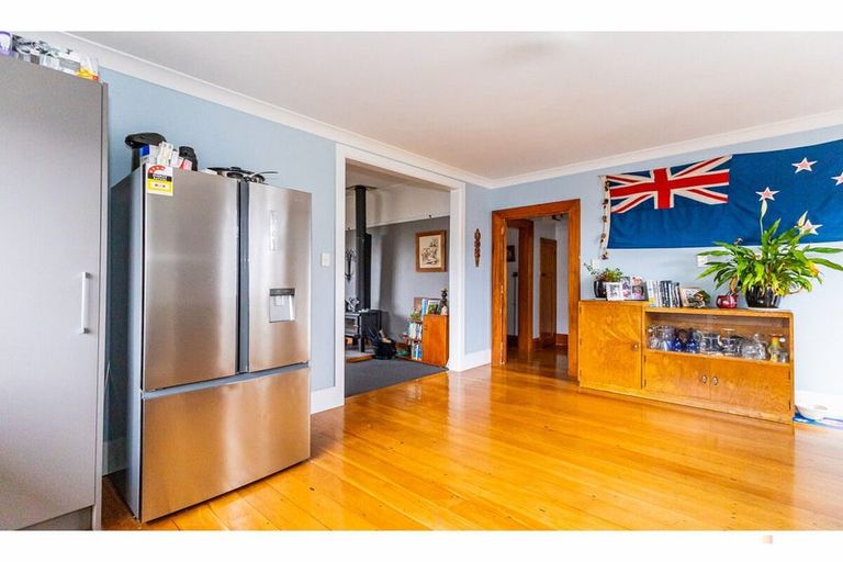 Photo of property in 21 Parsonage Road, Waimate, 7924