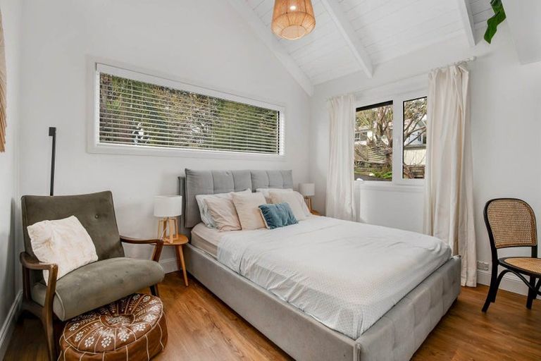 Photo of property in 61 Brian Crescent, Stanmore Bay, Whangaparaoa, 0932