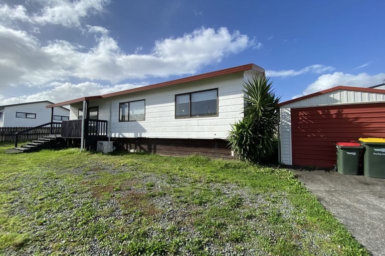 Photo of property in 9a Foxlaw Street, Randwick Park, Auckland, 2105