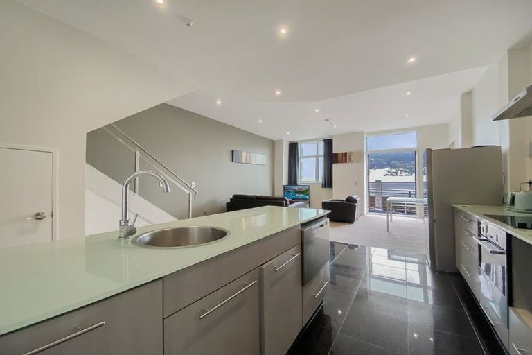 Photo of property in Hb Apartments, 7/3 Holland Street, Te Aro, Wellington, 6011