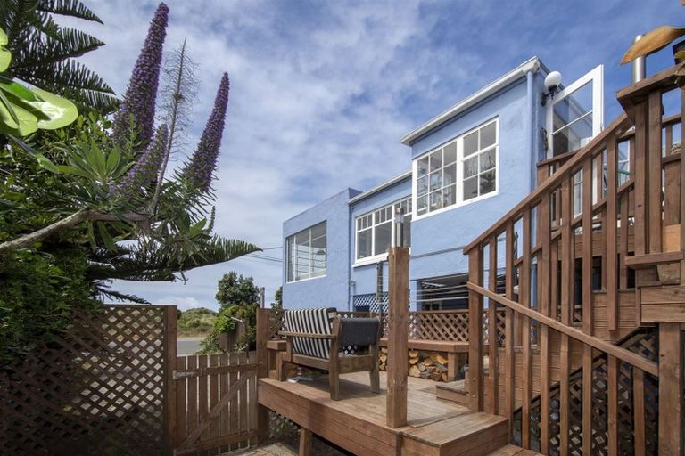 Photo of property in 483 Marine Parade, South New Brighton, Christchurch, 8062