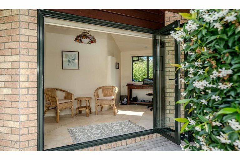 Photo of property in 5 Pukewhau Road, Kerikeri, 0294