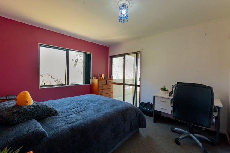 Photo of property in 103a Tannadyce Street, Strathmore Park, Wellington, 6022