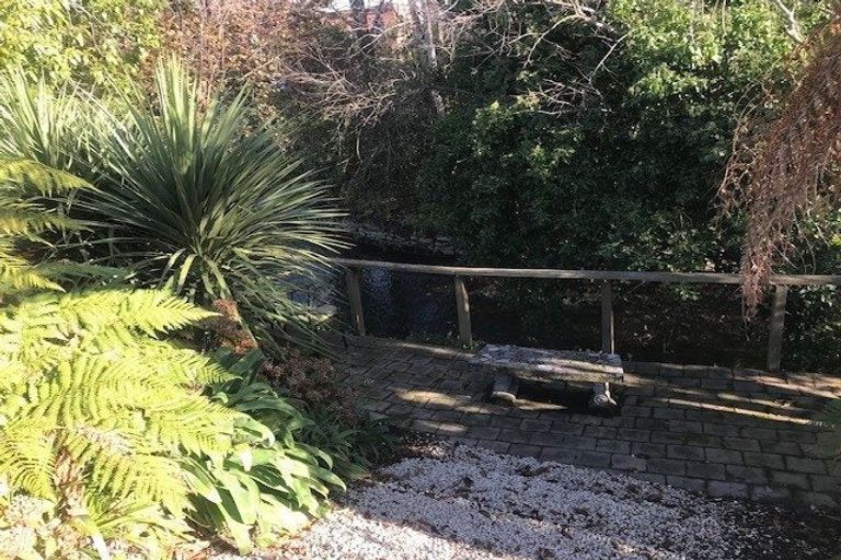 Photo of property in 55 Straven Road, Riccarton, Christchurch, 8011