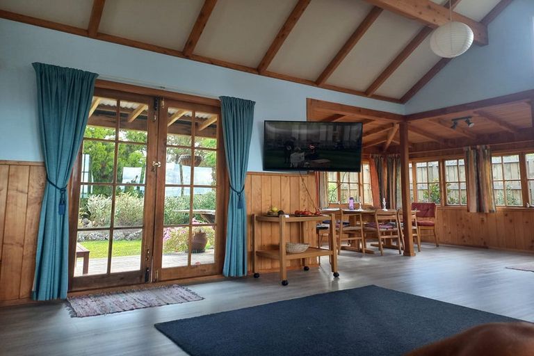 Photo of property in 35 Oromahoe Road, Opua, 0200