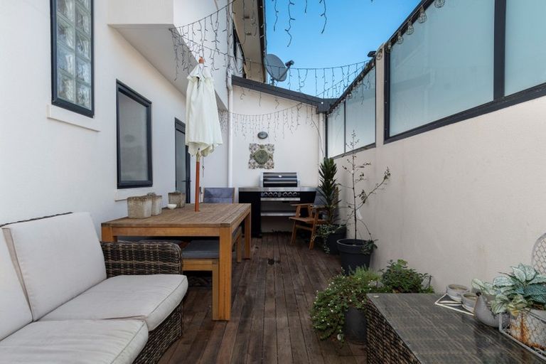 Photo of property in 96a Milton Road, Otumoetai, Tauranga, 3110