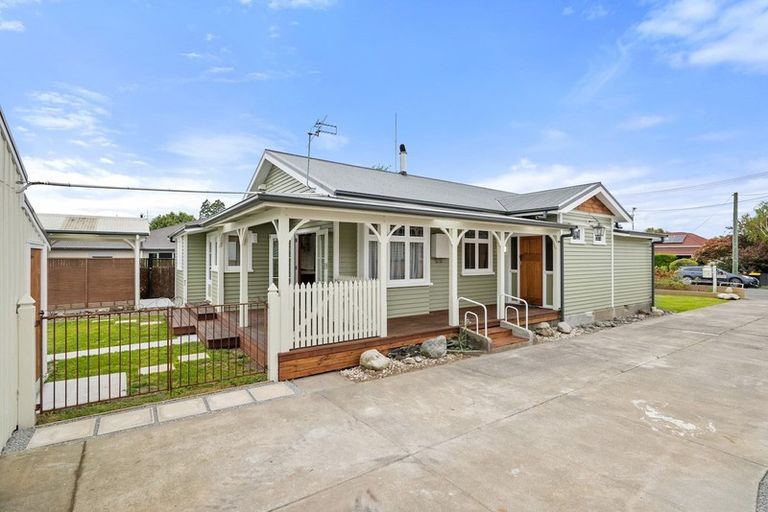 Photo of property in 6 Duke Street, Rangiora, 7400