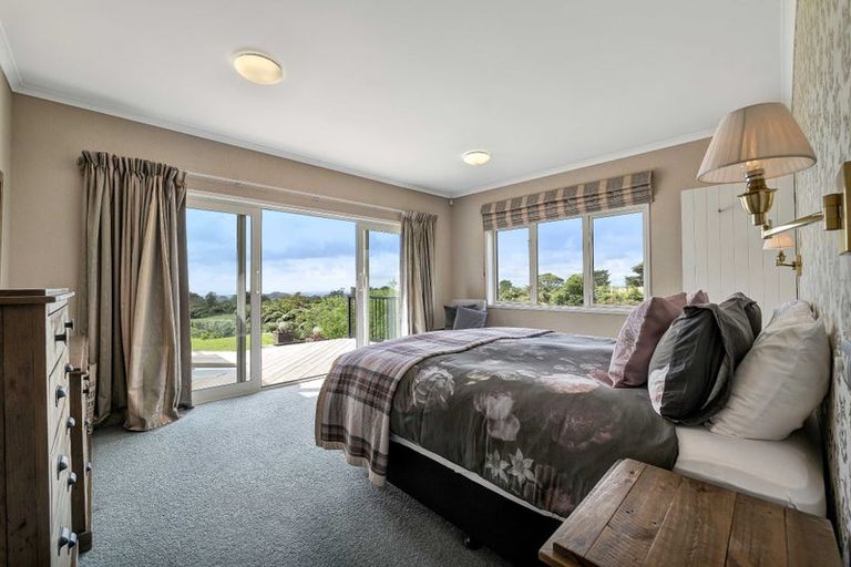 Photo of property in 40 Maunga Heights, Hurworth, New Plymouth, 4371