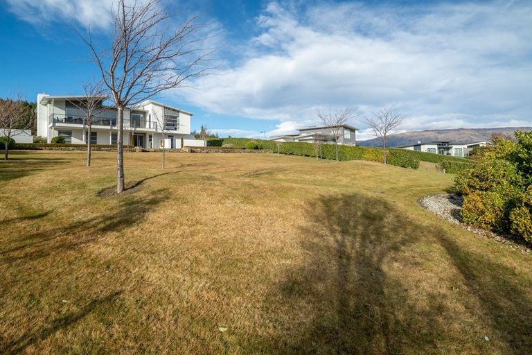 Photo of property in 82 Rata Street, Wanaka, 9305