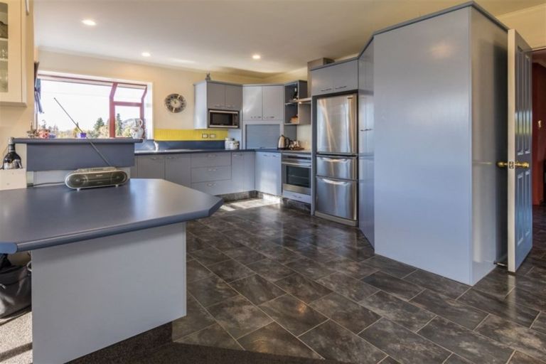 Photo of property in 18 Orchard Road, Wanaka, 9382