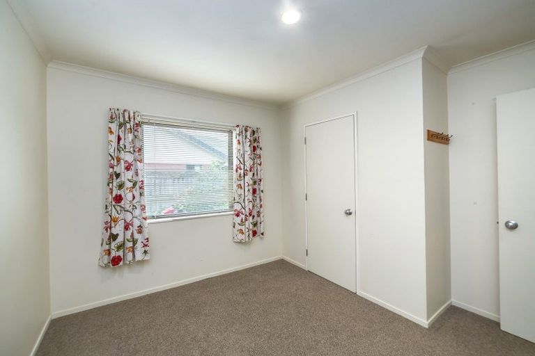 Photo of property in 2 Joan Allen Lane, Masterton, 5810