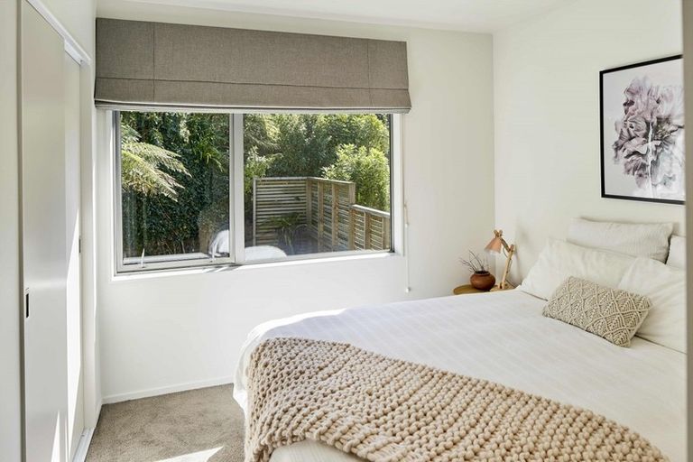 Photo of property in 12 Muri Road, Pukerua Bay, 5026