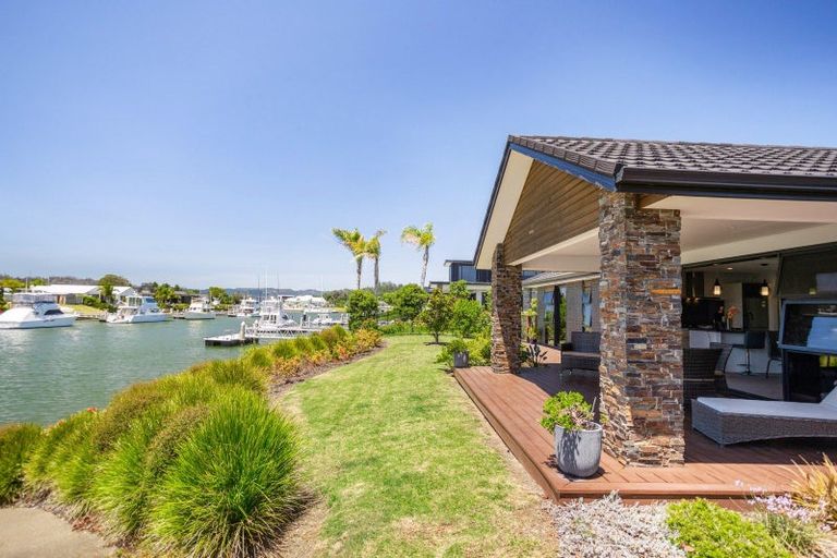 Photo of property in 29 Awatea Drive, Whitianga, 3510