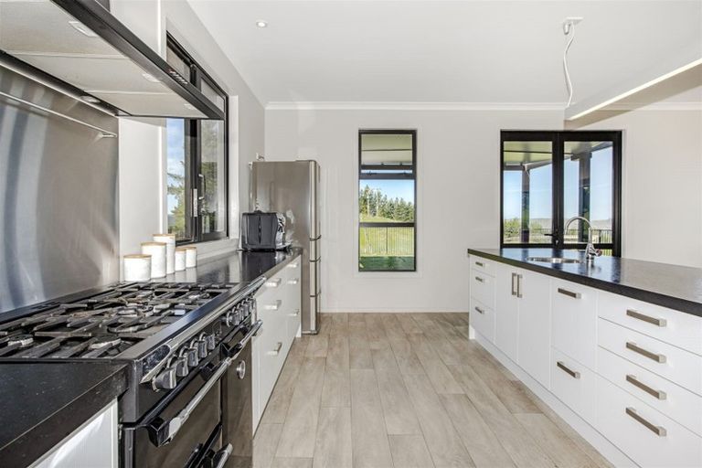 Photo of property in 45 Glengarry Road, Glengarry, Napier, 4182