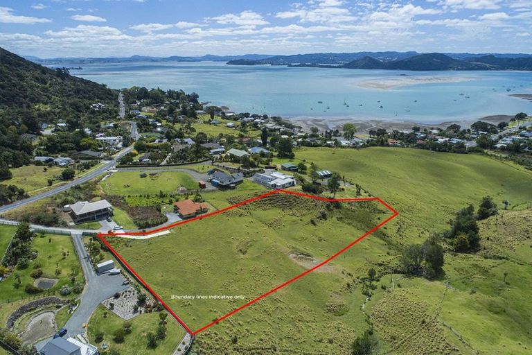 Photo of property in 2125 Whangarei Heads Road, Whangarei Heads, 0174