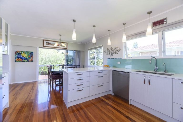 Photo of property in 30 Marywil Crescent, Hillcrest, Auckland, 0627