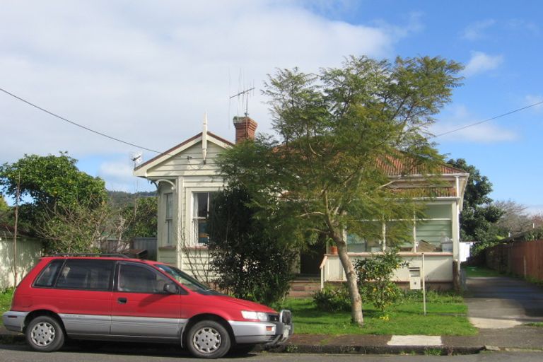 Photo of property in 4 Neil Street, Regent, Whangarei, 0112