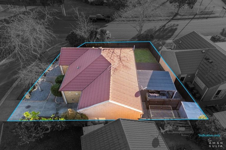 Photo of property in 2 Kilmarnock Avenue, Ranui, Auckland, 0612