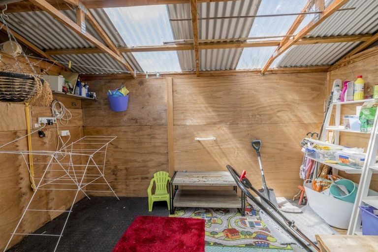 Photo of property in 75 Strathnaver Drive, Waikawa Beach, Levin, 5573