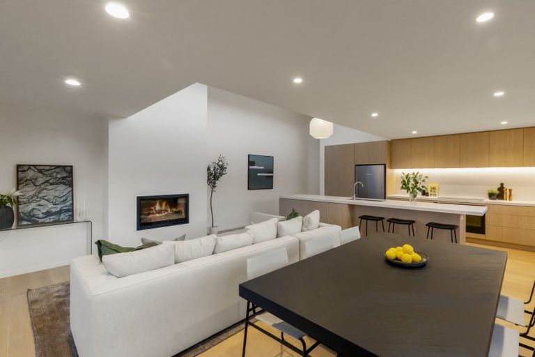 Photo of property in 11a William Rees Place, Kawarau Falls, Queenstown, 9300